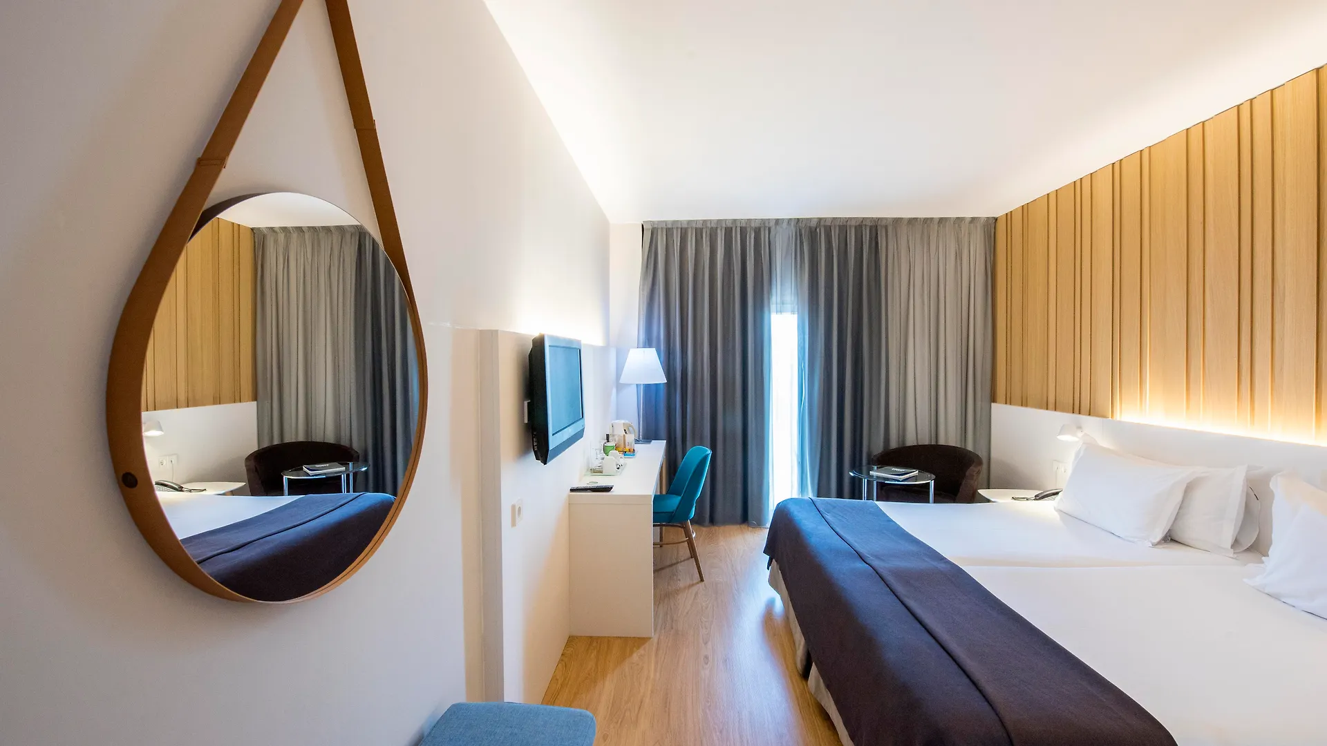 Silken Ramblas Barcelona 4*,
